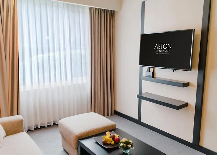 ホテル Aston & Convention 4*